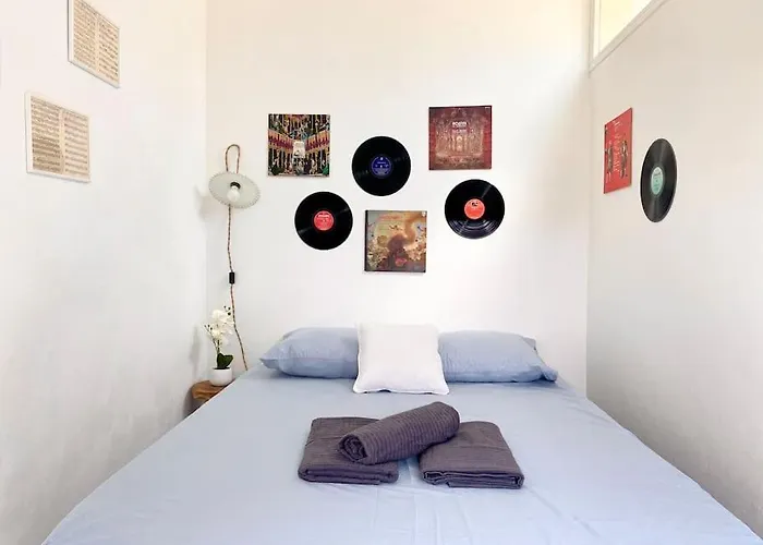 La Bonne Qui Revait D Opera * Тур